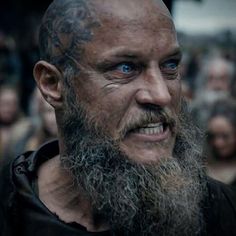 dd7a034f5aa9e4cbd596d3d9b3242da9--vikings-actors-vikings-tv-series.jpg